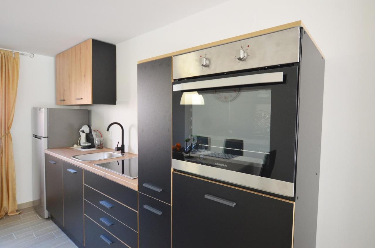 Katy Apartment Rovinj Exterior foto